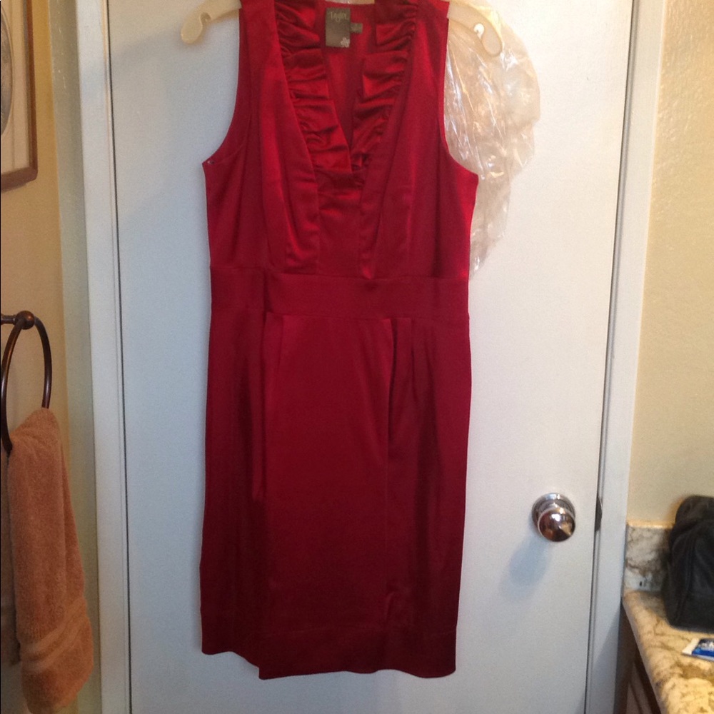 Taylor stretch red satin ruffle cocktail dress Christmas party v neck sleeveless